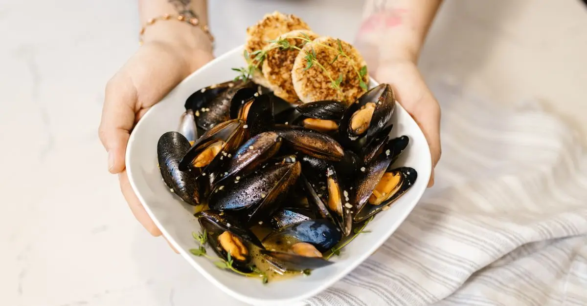 Comment bien choisir des moules fraîches : Guide pratique
