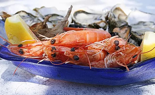 Comment Préparer un Plateau de Fruits de Mer Parfait : Étapes Essentielles