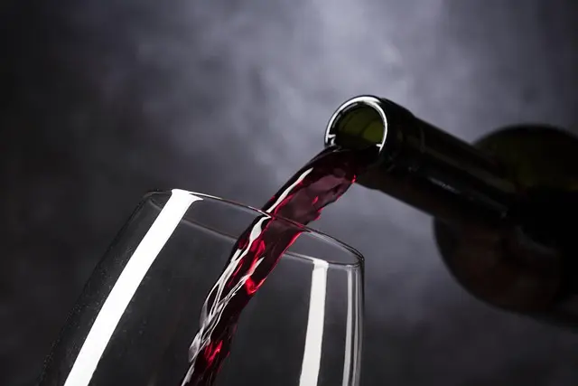 Comment Accorder Vos Fruits de Mer avec le Vin : Guide Complet